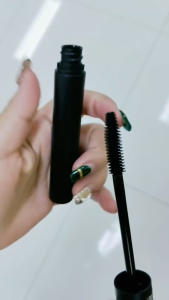 ขวดมาสคาร่า ทรงกลม บรรจุภัณฑ์ขวด รุ่น mascara03 ขนาด 12ml.