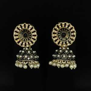 New Indian Style Hand Painted White Pearl Design Earring for womens
