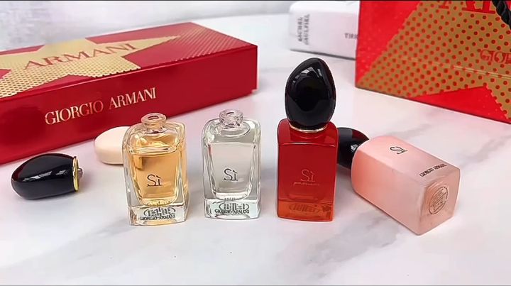 Giorgio Armani 4in1 Love perfume Women s 4 Piece Gift Set 7ml X4 4 Pieces Durable perfume EDP Lazada PH