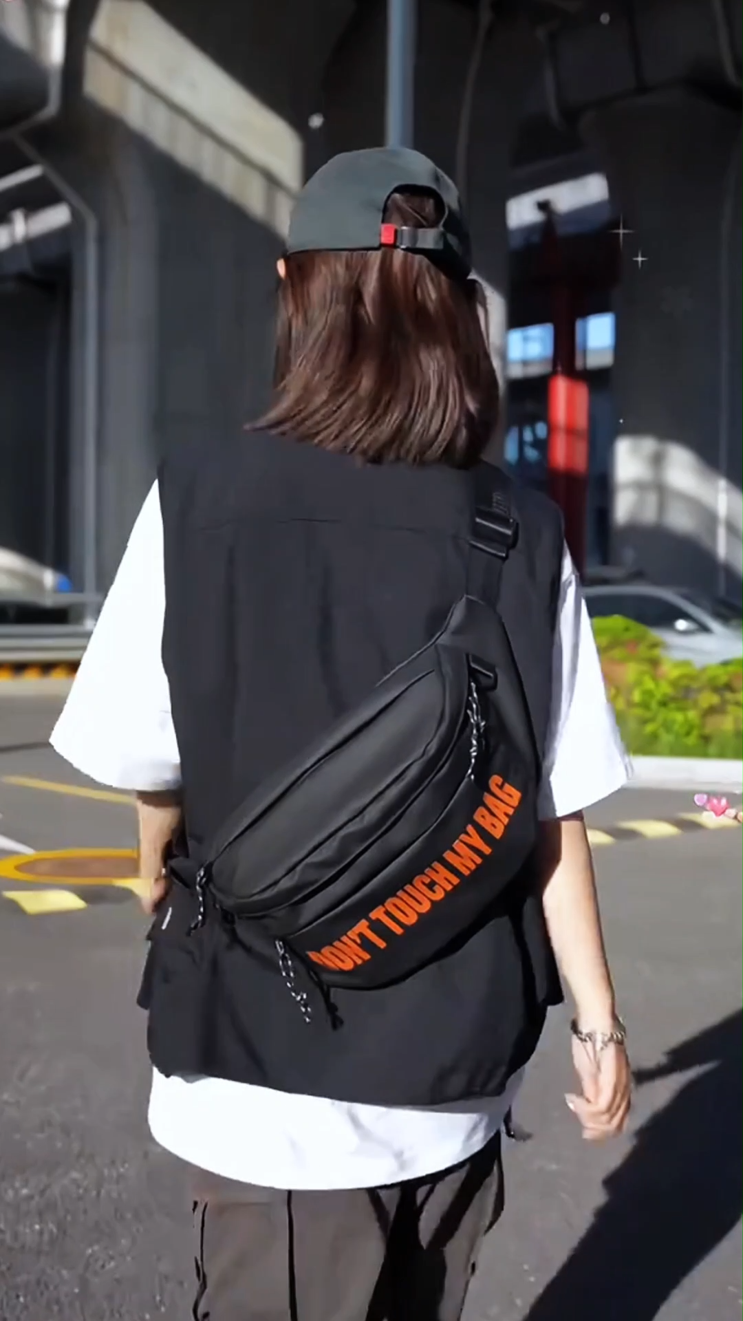 Mens sports shoulder bags and waist bags chest bags perfect for everyday use large capacity checkered bags single-shoulder bags sports bags designed for men delivered within Malaysia