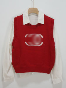 เสื้อกั๊กถักคอตั้งทรงหลวมสำหรับผู้หญิงในฤดูใบไม้ร่วงและฤดูหนาว เสื้อคลุมกันหนาวแบบสวมใส่หลายชั้น แขนกุด เสื้อคอกลม สไตล์วิทยาลัย