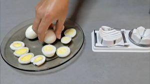 NatureMan Alat Pengiris Telur 2 in 1 Egg Slicer Egg Cutter Stainless Steel Egg Slicer Sectioner