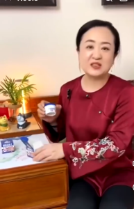 Kem Dưỡng nứt gót chân đặc Hiệu Á Sừng UBIS giảm nấm ngứa 40g