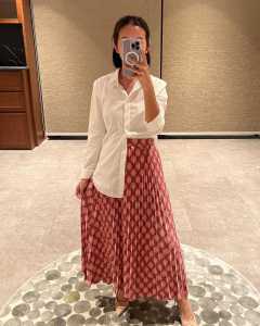 Rok Plisket Motif Diamond: Pilihan Rok Casual untuk Acara Sehari-hari