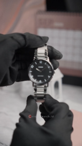 Jam Tangan Pria Casio Simple MTP-VT03D-1B Black Dial & Stainless Steel Band