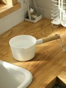 Japanese Style Water Scoop Water Dipper with Wooden Handle for Kitchen & Garden Use (Tabo)