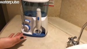Waterpulse Flosser ป้องกันฟัน V300/V700 ลดกลิ่นปาก คราบหินปูน อาการเหงือร่น V700 Plus รุ่นไร้สาย 1000ml แถม 4 หัวฉีด