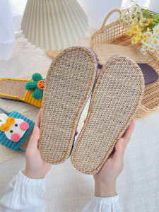 รองเท้าแตะผู้หญิงถักแบบมือทำ รองเท้าแตะพื้นยางกันลื่น รองเท้าแตะฤดูร้อน รองเท้าแตะแบบสวมสบาย สไตล์ลำลอง รองเท้าแตะบ้าน