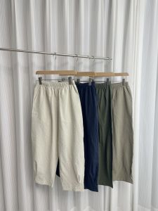 กางเกงลำลองชายผ้าโพลีเอสเตอร์บางระบายอากาศได้ดี ทรงหลวม ทรงหลวม เอวกลาง ขากระบอกเล็ก ความยาวครึ่งแข้ง