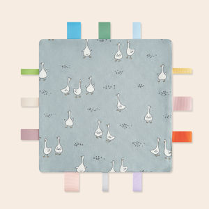 INSULAR Baby Comfort Towel Cotton Comforter Blanket Soft Newborn Sleeping Dolls Kids Fashion Sleep Toy Soothe Appease Bibs