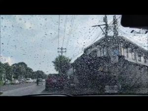 2PCS Suzuki Ertiga Windshield Wiper Blades U-Hook Wipers Soft Rubber Banana Type 22x14 inches