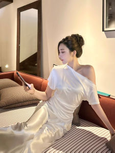 Sleeveless Off Shoulder Slimming Stretchable T-Shirt