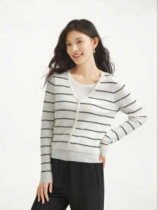 Hotwind | Stripe V-Neck Faux Layer Knitwear