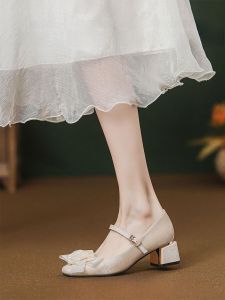 Lush Sheepskin Version High Heels for Bridesmaids Womens Wide Feet Autumn Winter New Chinese Style Floral Wedding Shoes Hanfu Shoes