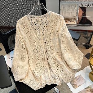 Hollow V-Neck Long Sleeve Sunscreen Slimming Blouse