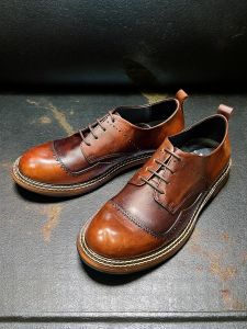 รองเท้าบู๊ทส์หนังแท้ทรงหัวมนสไตล์อังกฤษย้อนยุคสำหรับผู้ชาย รองเท้าลำลองแบบสวมหัวใหญ่ พื้นยาง ทรงหัวมน ระบายอากาศได้ดี