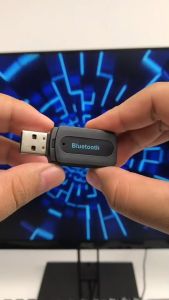 V1 Bluetooth Usb Music Receiver / Bluetooth Music Receiver - BT Transmitter Audio Bluetooth Music Transmitter by Einstein-Store