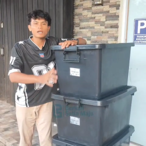 SUPER JUMBO Container Box BESAR KB 180 Liter Kotak Penyimpanan Murah Serbaguna Kuat dan kokoh Storage Multifungsi dengan Roda AKAKO 170 L