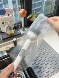 Scrubbing Brush Plastic Dish Brush Rotatable Long Handle Pot Scrubber with Liquid Storage Box Hanging Dish Scrubber Dish Washing