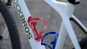 ROCKBROS Bike Water Bottle Holder MTB Road Bike Aluminum Alloy Bottle Cage Lightweight Easy Access Bottle Holder Cycling Accessories