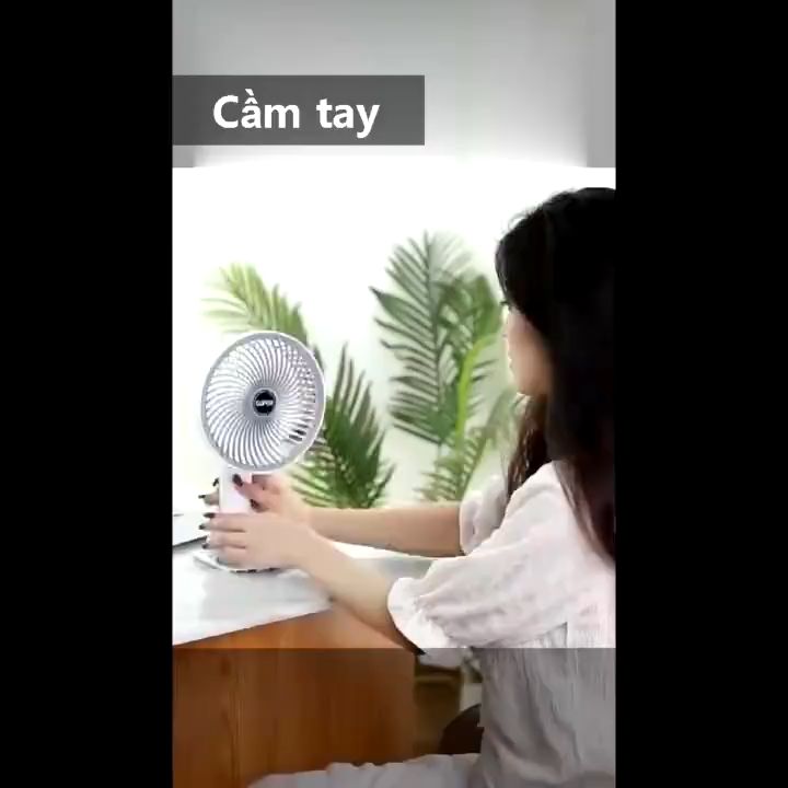 Quạt tích điện mini 4 in 1, quạt cầm tay mini kẹp bàn 3 tốc độ gió, làm mát cực nhanh, không gây tiếng ồn, sạc USB nhỏ gọn tiện lợi. Bảo hành 12 tháng
