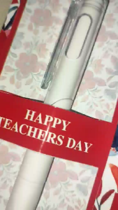 Elegant Teachers Day Gift Set with Acrylic Keychain Button Pin and Photo Paper Key Holder