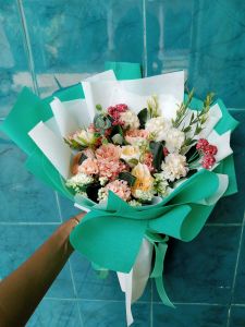 BUKET BUNGA ARTIFICIAL