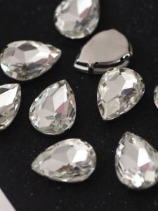 เพชรหางมือเย็บเพชรคริสตัลแก้วประดับตกแต่งชุดเจ้าสาว DIY อุปกรณ์เย็บผ้า ประดับเพชรหยดน้ำสีขาวขนาด 18x25 มม.