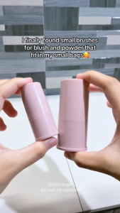 Retractable Travel Kabuki Brush | Powder Mineral Foundation Blush Blending [PRE ORDER]