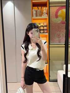 Color-blocked Turn-down Collar Sleeveless New Knitted Top Slim-fit