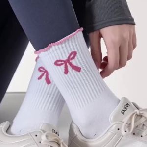 Women Cute Bow Print Crew SocksSoft Cotton Breathable Anti-Slip Casual SocksRuffle Trim Mid Calf Socks Daily WearSportsYoga