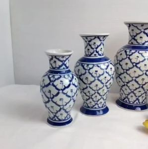 6-8 นิ้ว กลิ่นกันดอกไม้ ลายคราม แจกช่วยน้ำเพราะเซรามิค แจกเพื่อนพระขนาดใหญ่สวยที่ชัดเจน