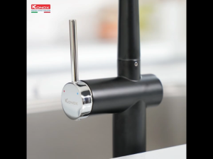 Vòi rửa bát Konox Volta Black dáng đứng bo góc đầu vòi chữ T rút dây xoay 360 2 đường nóng lạnh