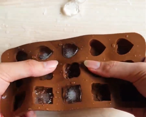 ALAT CETAKAN SILIKON KUE COKLAT PUDING HURUF DAN ANGKA KARAKTER SATU PAKET/BAHAN SILIKON SERBAGUNA