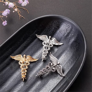 Cartoon Angel Wing Wand Pin Brooches For Gifts Pin Personalized Suit Snake Brooch 1pair