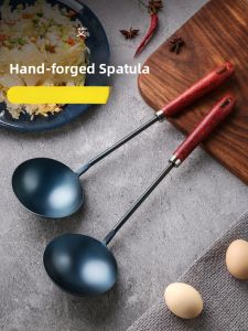 Cast Iron Wok Chef Special Traditional Rural Style Cooking Spoon Wooden Handle Kitchen Utensil for Stir-Frying Dishes