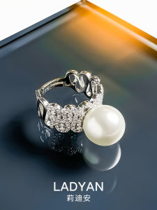 Lidiyan Australian White Pearl Ring for Women Unique Design Luxury Feel Adjustable Open Style Fashionable Commute Jewelry