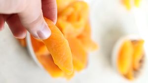 [ Ăn vặt ngon] 100g Đào vàng sấy dẻo/đào vàng trái cây tươi sấy khô/Đào vàng sấy dẻo ít đường chua ngọt tự nhiên dẻo ngon ăn vặt đã nghiền