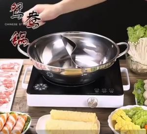 [SG Stock] WOODLES® Yuan Yang Dual Steamboat Hotpot 4-Litre (32cm) ★Glass Lid★Stainless Steel Induction Pot Divider★Local Shipping & Warranty