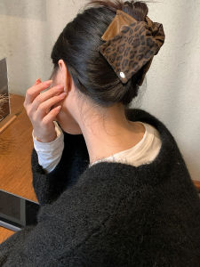 Vintage PU Leather Leopard Print Hair Clamp Large Volume