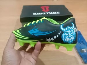 KIDZTUBS Sepatu Bola Anak Laki Laki Size 28 29 30 31 32 33 34 35 36 37 TUBS1646110624
