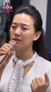 Micro loa kéo UGX21 hợp kim nhôm cao cấp chống hú chỉnh tần số chỉnh âm lượng