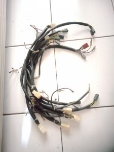 kabel body sambungan dari dasi ke speedometer vespa excel pxe