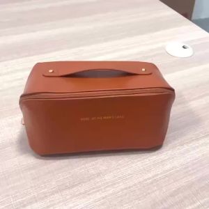 Túi Đựng Đồ Trang Điểm Du Lịch Chống Thấm Nước Dung Tích Lớn Dành Cho Nữ Có Thể Mở Phẳng Có Ngăn Chia Và Tay Cầm Hộp Đựng Mỹ Phẩm