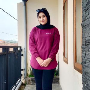 Kaos Lengan Panjang Wanita Kaos Oval Motif Garis Bahan Katun Kombad