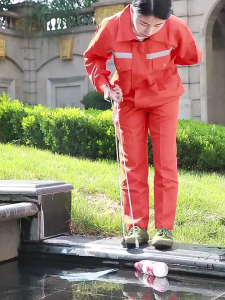 80cm Metal Garbage Picker Grabber Heavy Duty Long Handle Trash Gripper Outdoor Cleaning Tool
