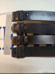 สายเปล่าเข็มขัดนักศึกษา34มมเนื้อหนังแท้ฟอกฟาดสีดำของใหม่เก่าเก็บdumbbell