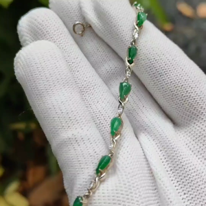 Earth Element Jade Bracelet - 7 Growth-Symbol Waterdrop Cabochons (Sku: s925b7)