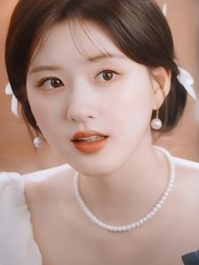 Pearl Xiaoyi Zhao Lusi Same Style Shijia Pearl Earrings Mosquito Coil Ear Clip No Pierced Female French Earrings