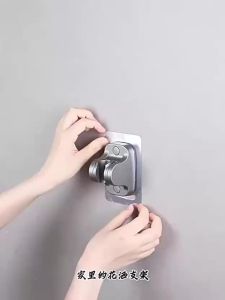 🚿Suction Shower Head Holder Adjustable – LIVING STORE Pemegang Pancuran Boleh Laras Tanpa Paku Untuk Kanak-Kanak & Haiwan